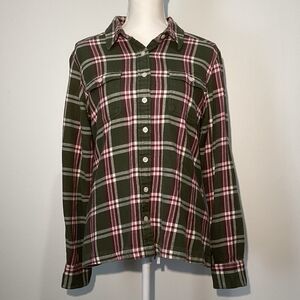 Patagonia Green and Cream Plaid Button Down Shirt